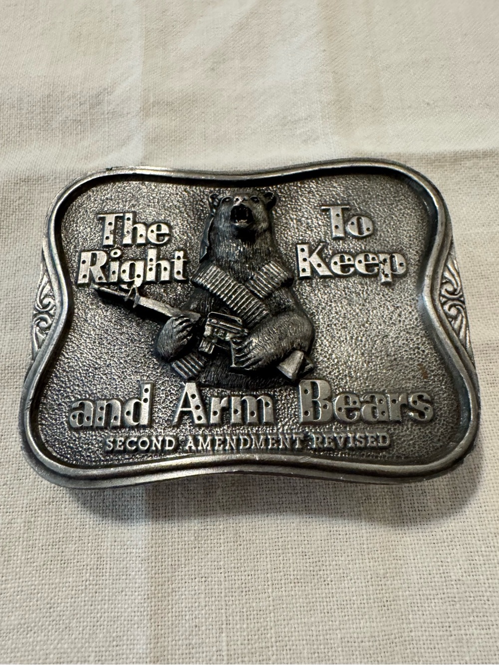 Vintage 1986 Bergamot Brass Works 3D Armed Bear Belt Buckle B-45 USA 🇺🇸